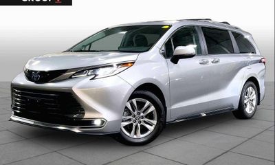 2024 Toyota Sienna Limited
