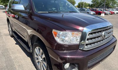 2014 Toyota Sequoia Limited Grade