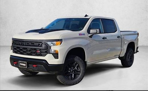 2026 Chevrolet Silverado Trail Boss Custom