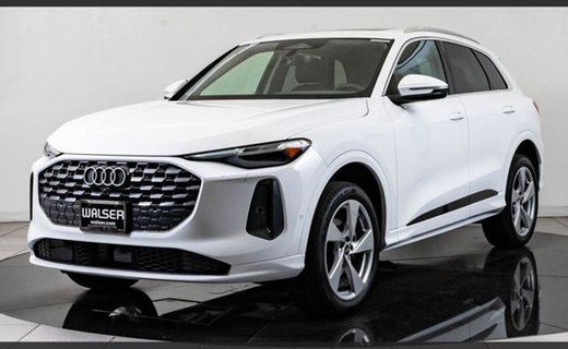 2026 Audi Q5 Quattro Premium Plus