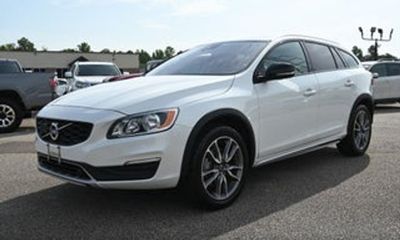 2018 Volvo V60CC Premier