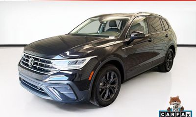 2023 Volkswagen Tiguan SE