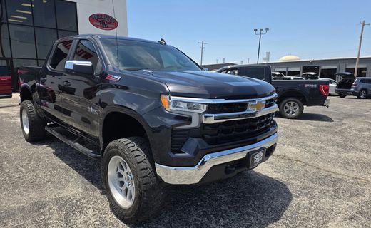 2024 Chevrolet Silverado LT