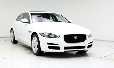 2018 Jaguar XE Premium