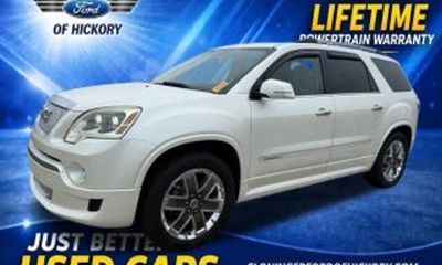 2011 GMC Acadia Denali