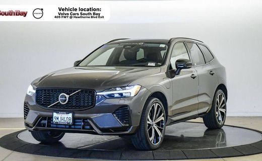 2024 Volvo XC60 Ultimate Dark