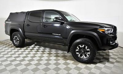 2023 Toyota Tacoma SR5