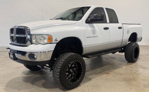 2004 Dodge RAM Laramie