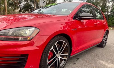 2017 Volkswagen Golf GTI S Sport SE