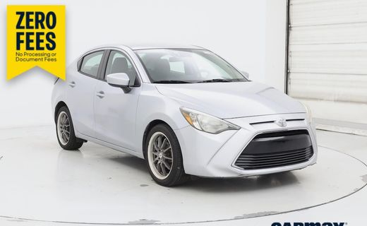 2018 Toyota Yaris IA Base