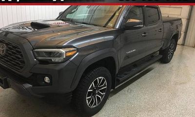 2021 Toyota Tacoma SR5