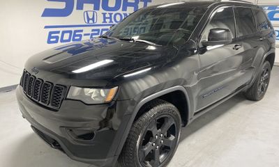 2019 Jeep Grand Cherokee Laredo