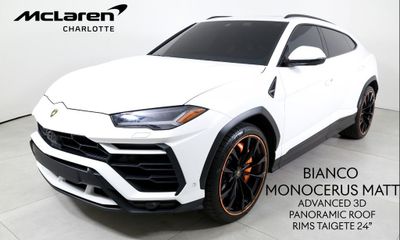 2022 Lamborghini Urus