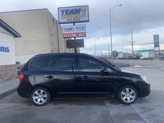 2008 Kia Rondo UN
