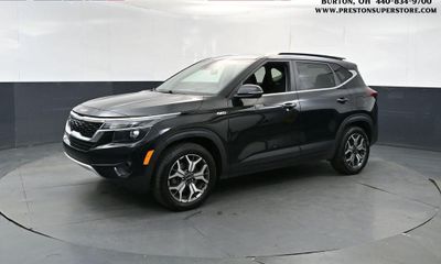 2023 Kia Seltos EX