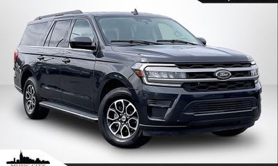 2022 Ford Expedition MAX XLT