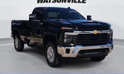 2022 Chevrolet Silverado HD Work Truck