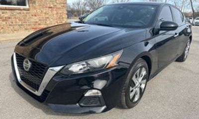 2022 Nissan Altima SV