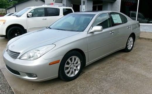 2004 Lexus ES Base