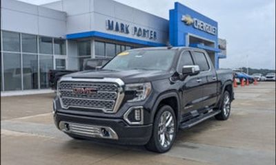 2021 GMC Sierra AT4