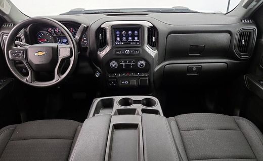 2024 Chevrolet Silverado HD Custom