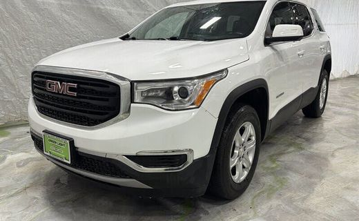 2019 GMC Acadia SLE 1