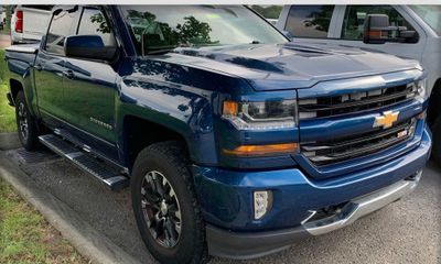 2017 Chevrolet Silverado High Country