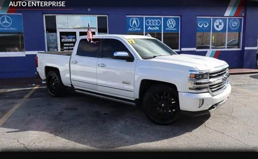 2017 Chevrolet Silverado High Country