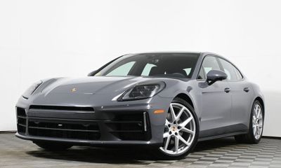 2026 Porsche Panamera