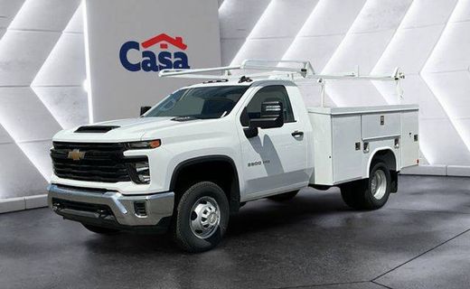 2025 Chevrolet Silverado HD Work Truck