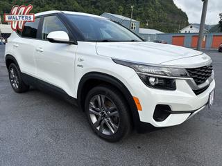 2023 Kia Seltos LX