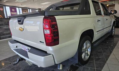 2011 Chevrolet Avalanche LTZ