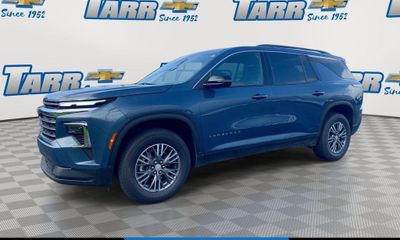 2025 Chevrolet Traverse LT