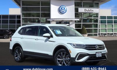 2023 Volkswagen Tiguan SE