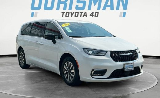 2024 Chrysler Pacifica Select