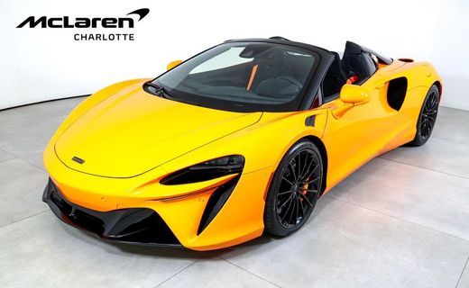 2026 McLaren Artura Spider