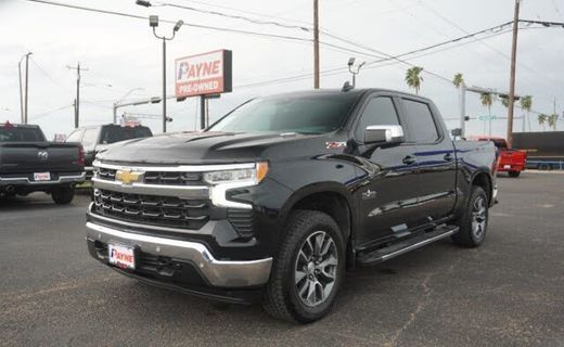 2025 Chevrolet Silverado LT