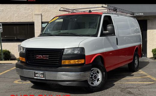 2018 GMC Savana Cargo