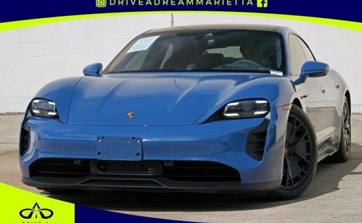 2023 Porsche Taycan GTS