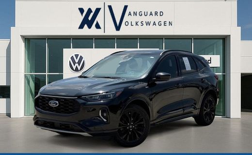2023 Ford Escape ST Line Elite