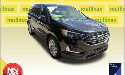 2020 Ford Edge Titanium