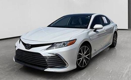 2023 Toyota Camry XLE
