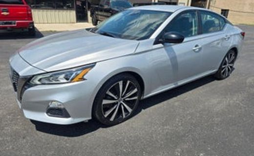 2021 Nissan Altima SR