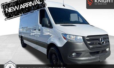 2023 Mercedes-Benz Sprinter 907 VS30