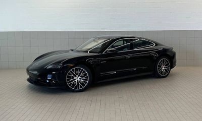 2026 Porsche Taycan