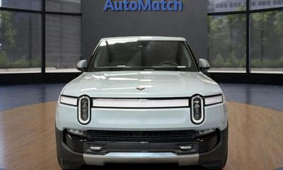 2023 Rivian R1T Adventure