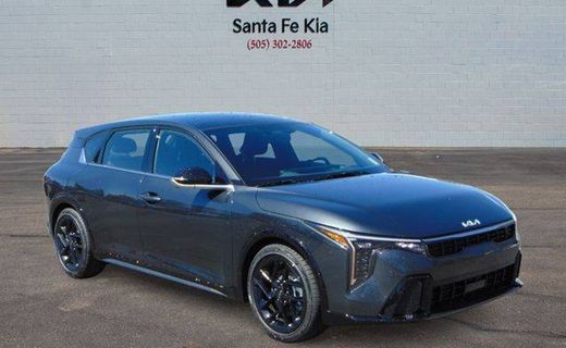2026 Kia K4