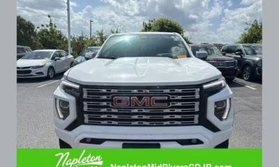 2024 GMC Canyon Denali