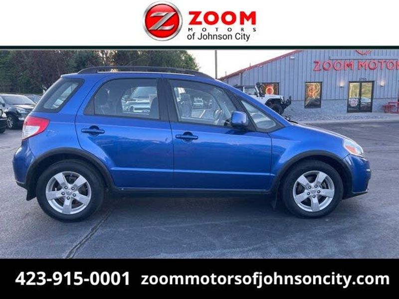 2012 Suzuki SX4 — a typically priced live listing