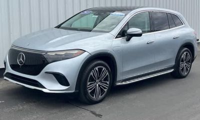 2023 Mercedes-Benz EQS-Class SUV EQS450